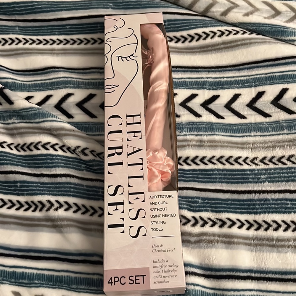 Curly-Q Heatless Curl Set